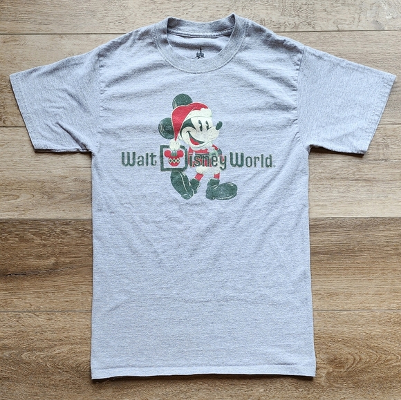 Disney Parks Authentic Unisex Small Mickey Mouse Santa Clause Christmas Shirt - Picture 1 of 4